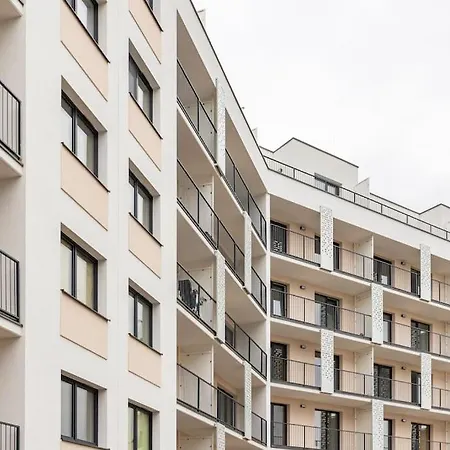 Flat 3 Sunny Haven Moderny 2i, Parking, Wifi * براتسيلافا