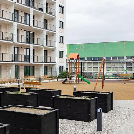 Flat 3 Sunny Haven Moderny 2i, Parking, Wifi شقة براتسيلافا