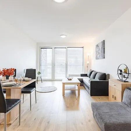 Flat 3 Sunny Haven Moderny 2i, Parking, Wifi Bratislava