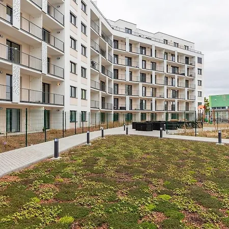 Διαμέρισμα Flat 3 Sunny Haven Moderny 2i, Parking, Wifi Μπρατισλάβα