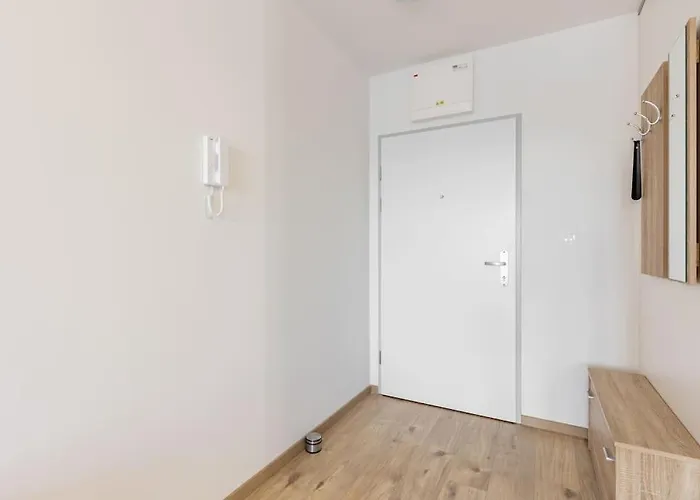 Flat 3 Sunny Haven Moderny 2i, Parking, Wifi Bratysława
