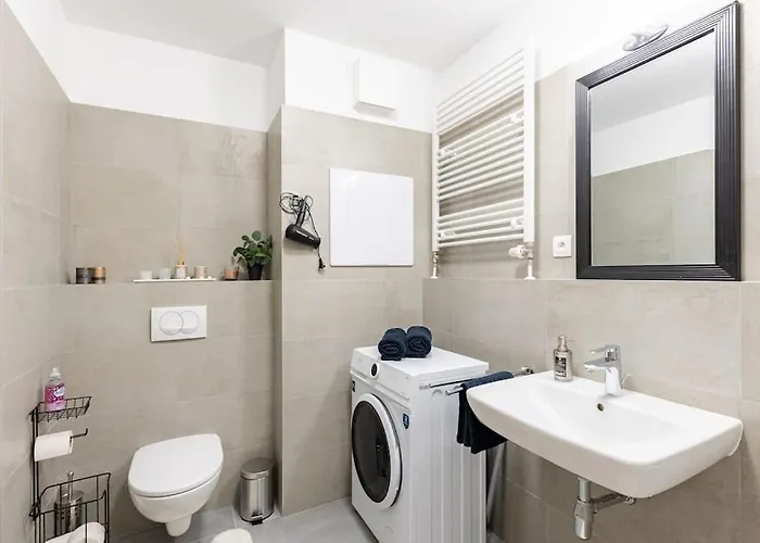 Flat 3 Sunny Haven Moderny 2i, Parking, Wifi Apartament