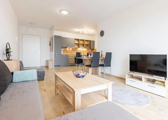 Apartament Flat 3 Sunny Haven Moderny 2i, Parking, Wifi Bratysława